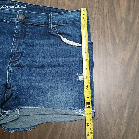 (2) Universal Thread Size 16 Mid-Rise Blue Denim Cuffed Hem distressed shorts - Picture 6 of 8